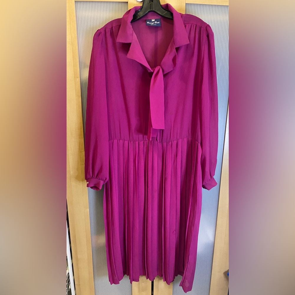 Carriage Court vintage fuchsia button front dress Size Large